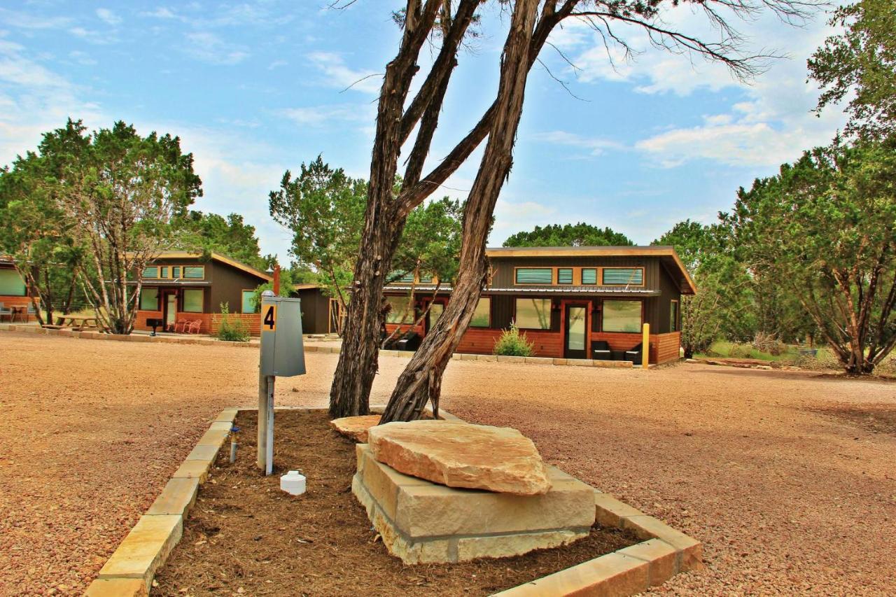 ווימברלי Green Acres Cottages - New Braunfels Suite מראה חיצוני תמונה